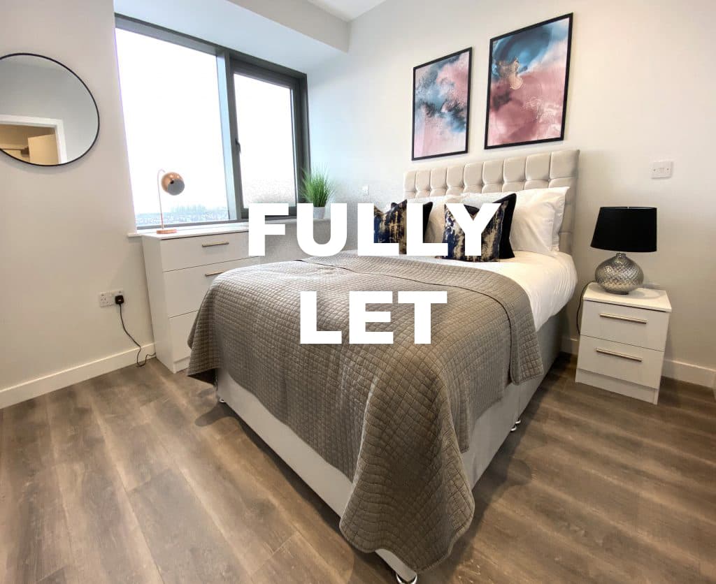 LUXURY • STUNNING – DELUXE • COMFORTABLE