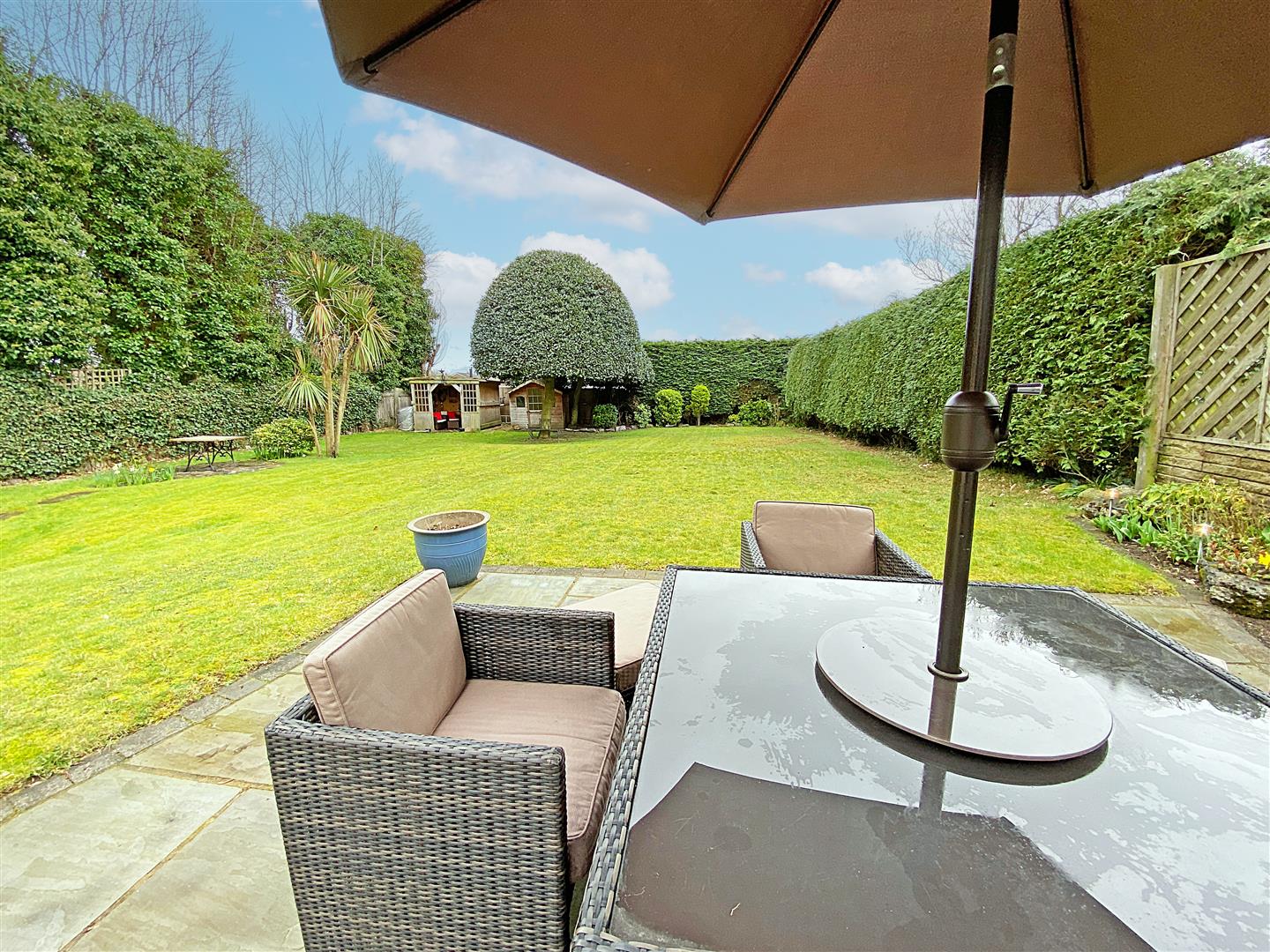 Meols House, Raven Meols Lane, Formby, Liverpool Berkeleyshaw Real Estate