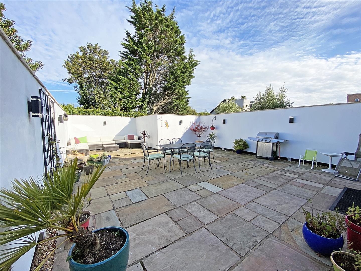 The Hamptons, Formby, Liverpool Berkeleyshaw Real Estate