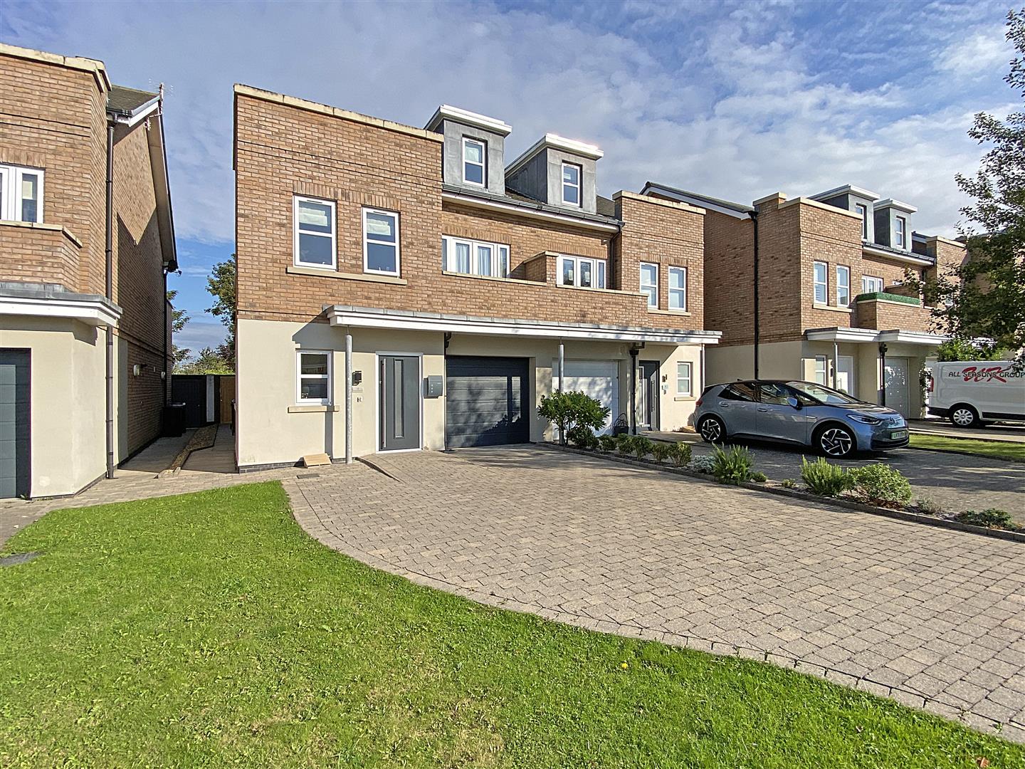 The Hamptons, Formby, Liverpool Berkeleyshaw Real Estate