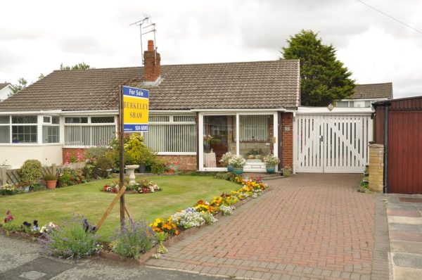 Northwich Close, Thornton