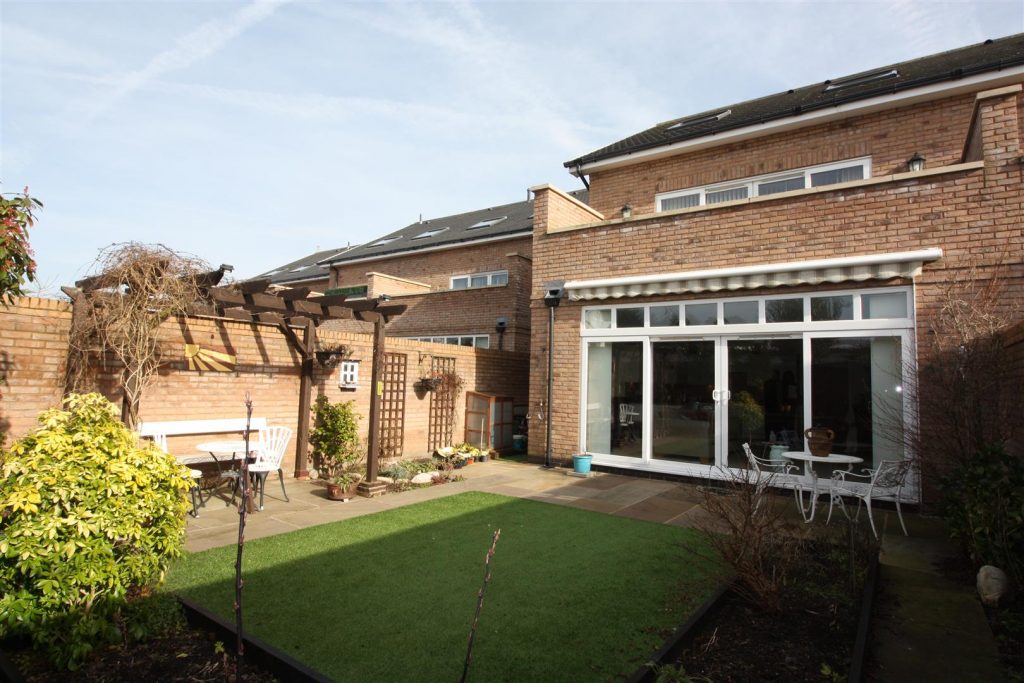 The Hamptons, Formby, L37 Berkeley Shaw Estate agents based in Liverpool