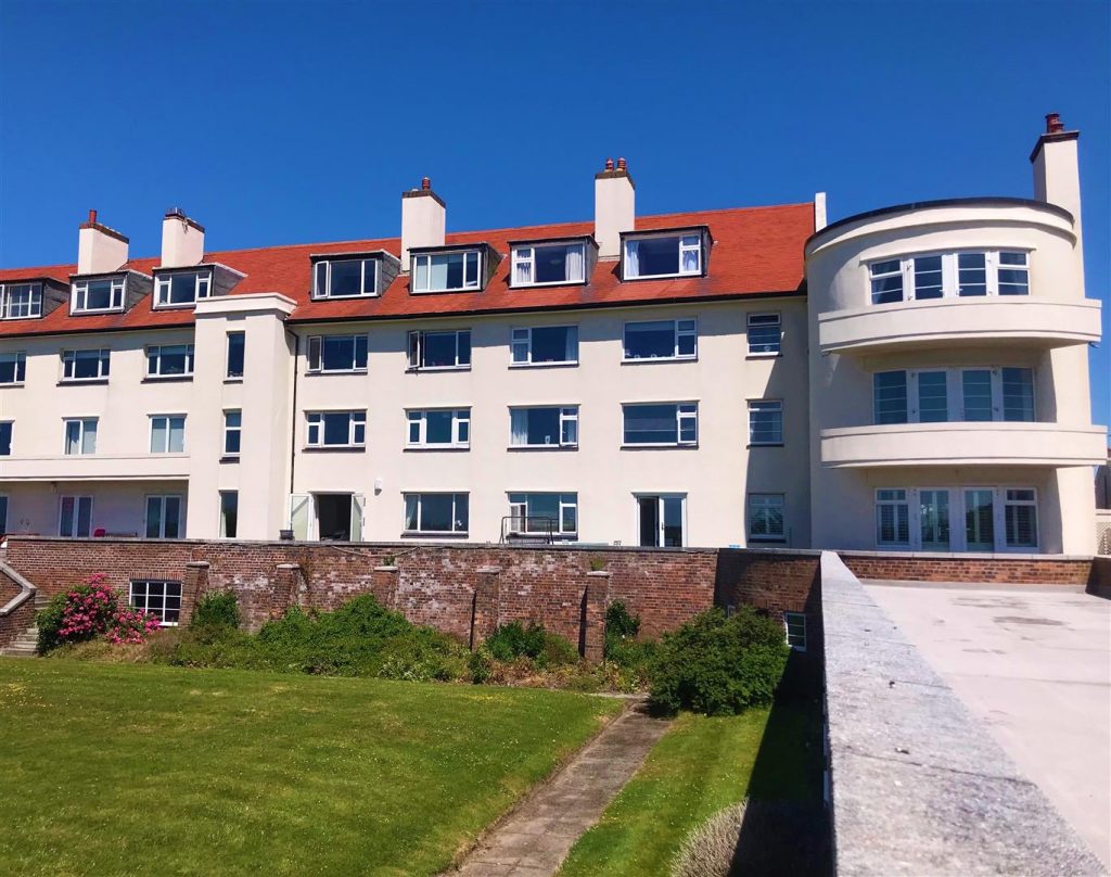 Burbo Bank Road South, Crosby, Liverpool Berkeley Shaw Estate