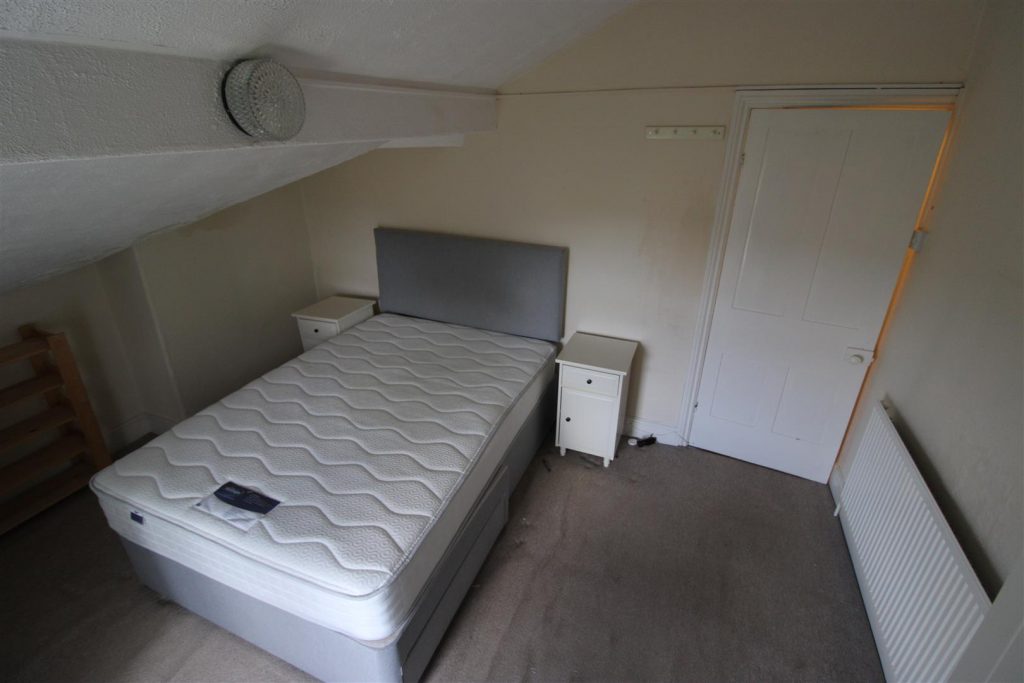 Leyland Road, Southport Berkeley Shaw Estate agents based in Liverpool