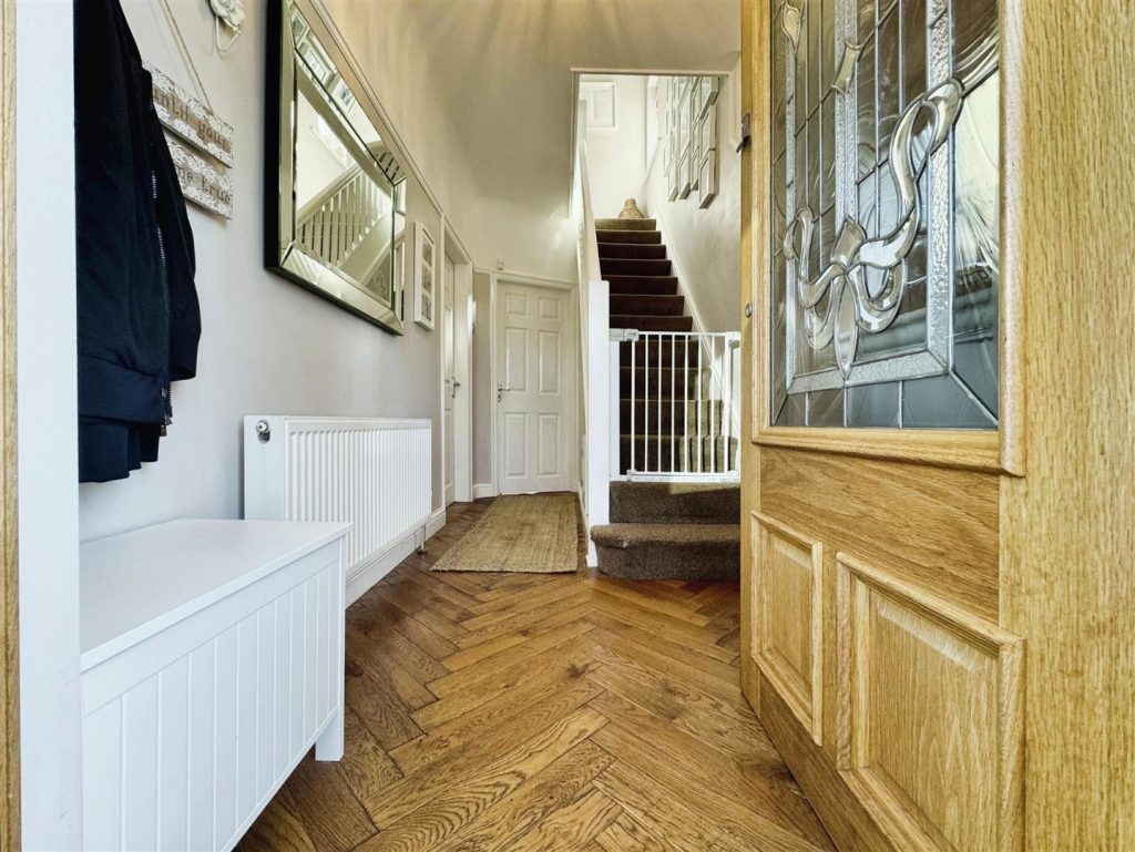 Brownmoor Lane, Crosby Berkeleyshaw Real Estate