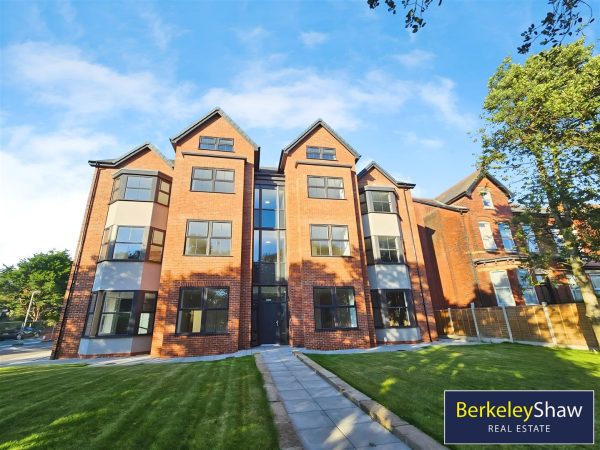 Scarisbrick New Road, Southport