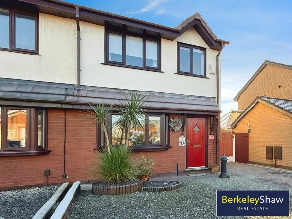 Alton Close, Hightown, Liverpool