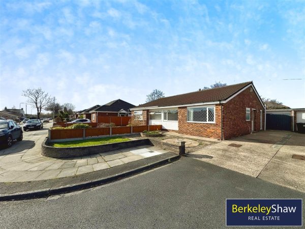 Lupton Drive, Crosby