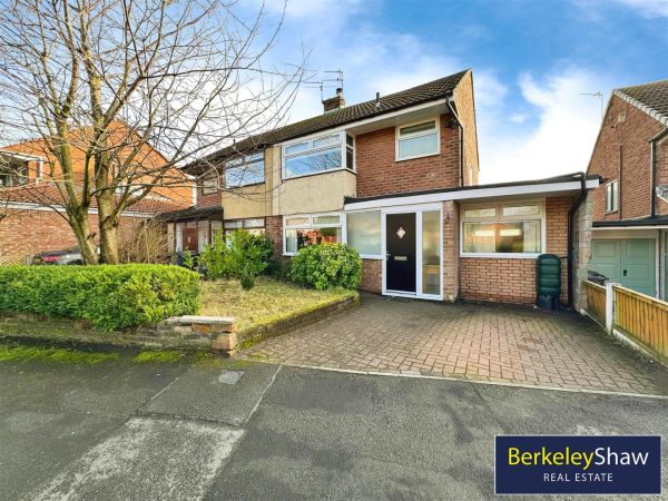 Westover Road, Maghull