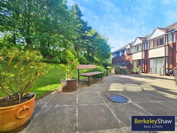 Beechcroft, Maghull