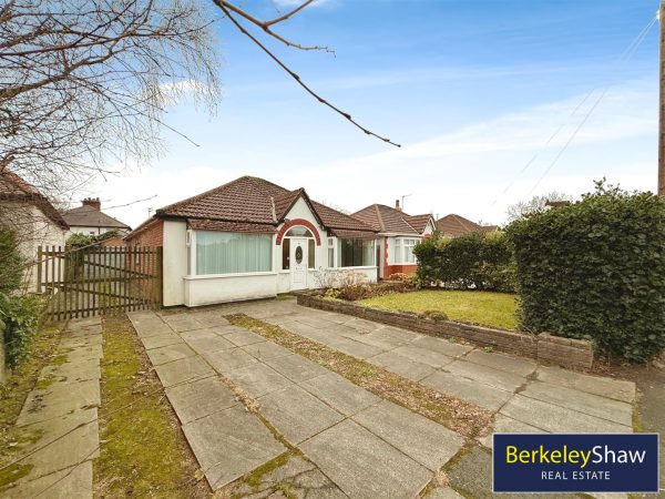 Liverpool Road South, Maghull