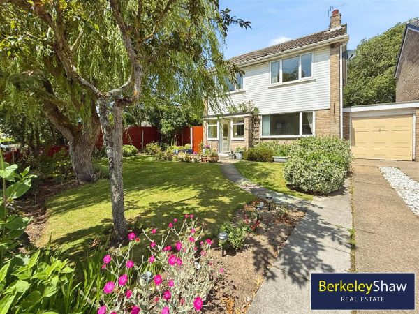 Holmwood Close, Formby, Liverpool