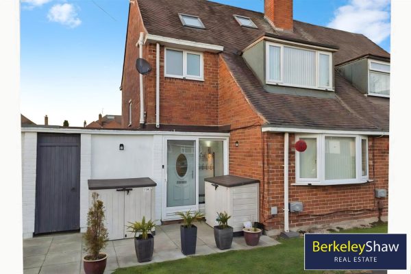 Manor House Close, Maghull, Liverpool